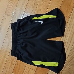 Nike Shorts youth small